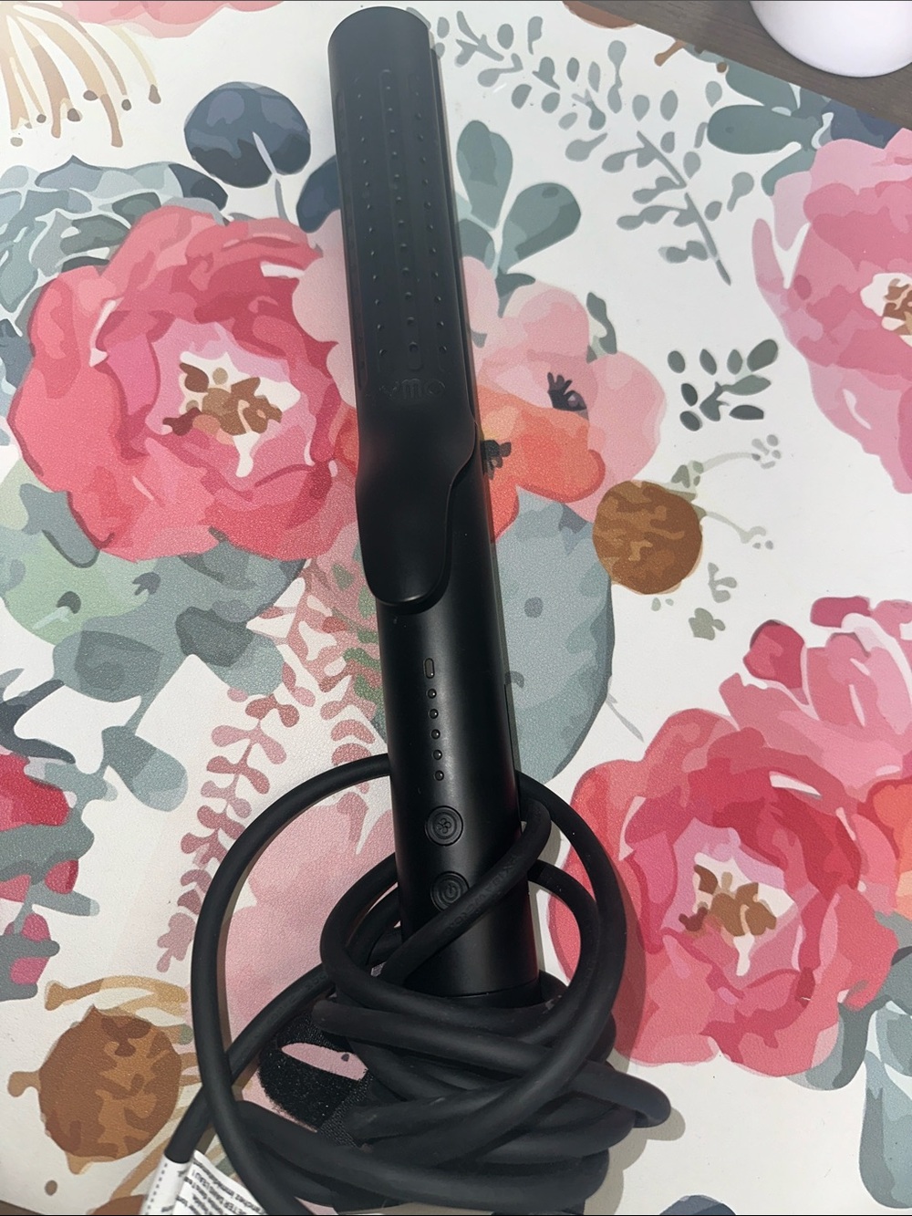 Matte Black Tymo Airflow curling iron